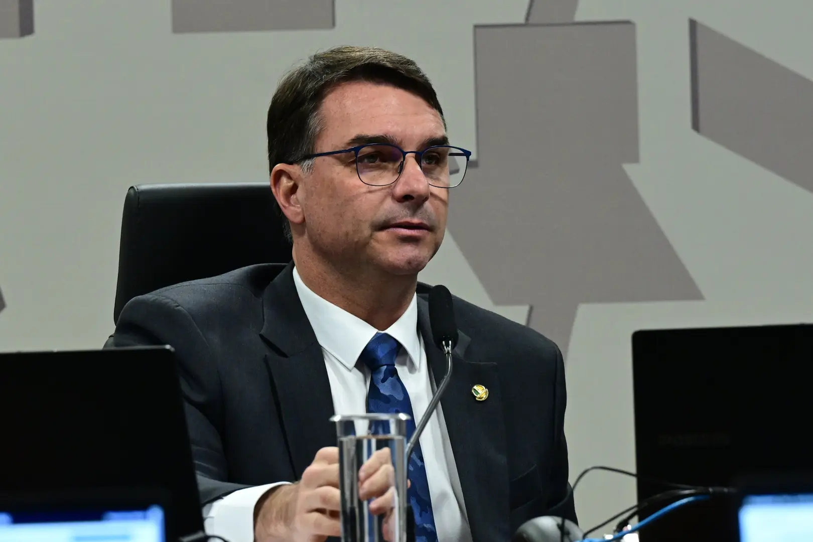 Flávio Bolsonaro durante audiência no Senado Federal (Geraldo Magela/Agência Senado)