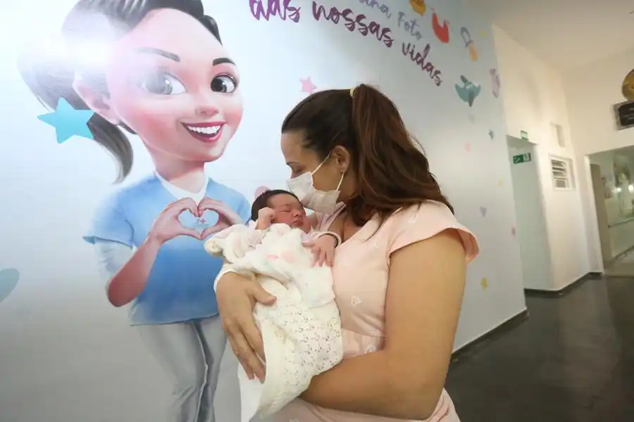 Filha da funcionária pública Patricia, uma das mais novas moradoras de Rio Preto, a pequena Letícia nasceu nesta semana (Guilherme Baffi 27/8/2021)