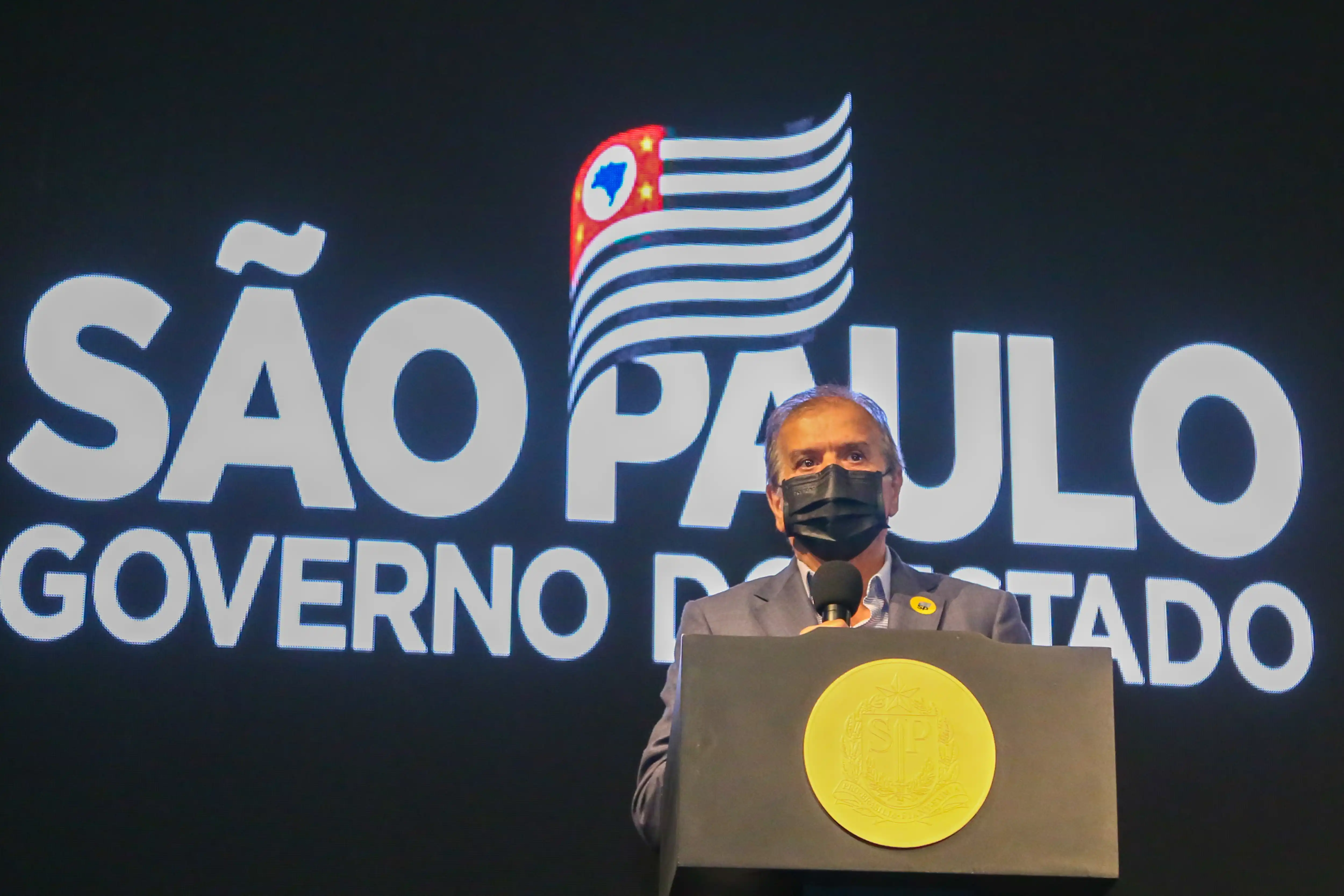 Prefeito de Rio Preto Edinho Araújo (MDB) discursa durante solenidade de criação da Região Metropolitana (Divulgação/Governo de SP)