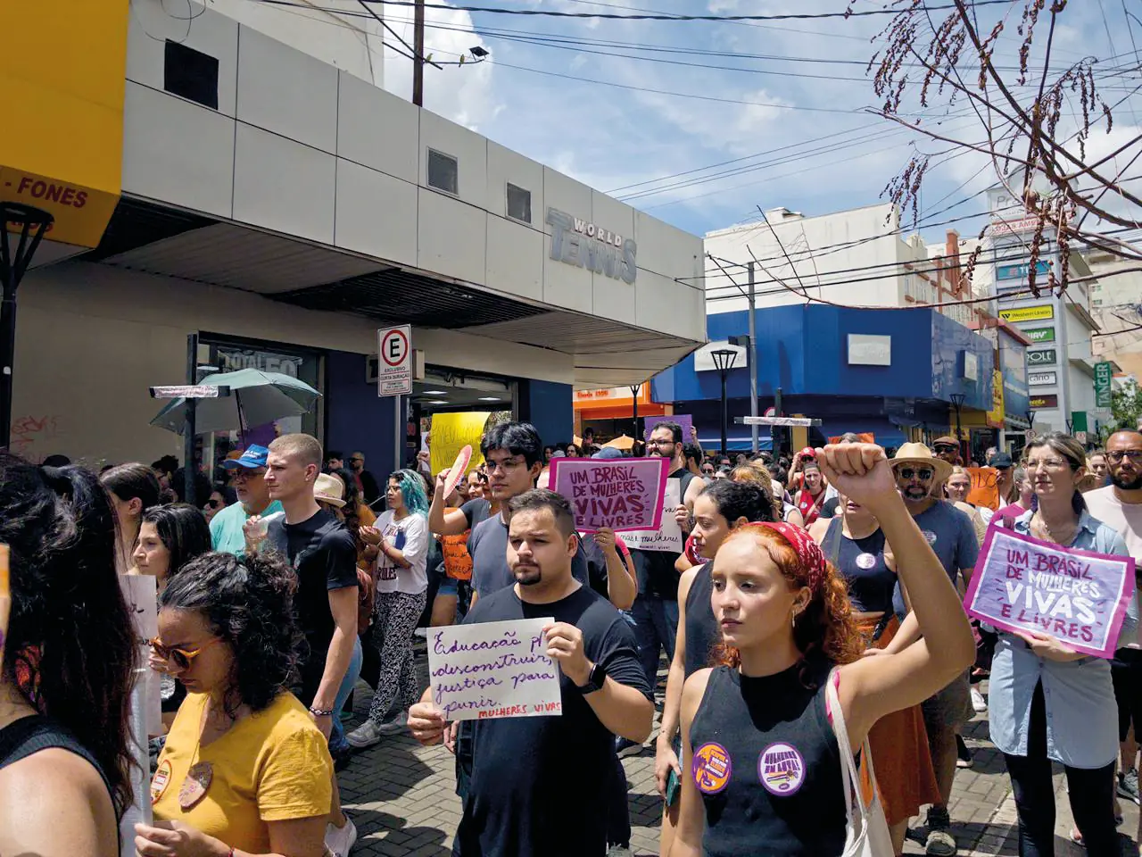 Thumbnail description