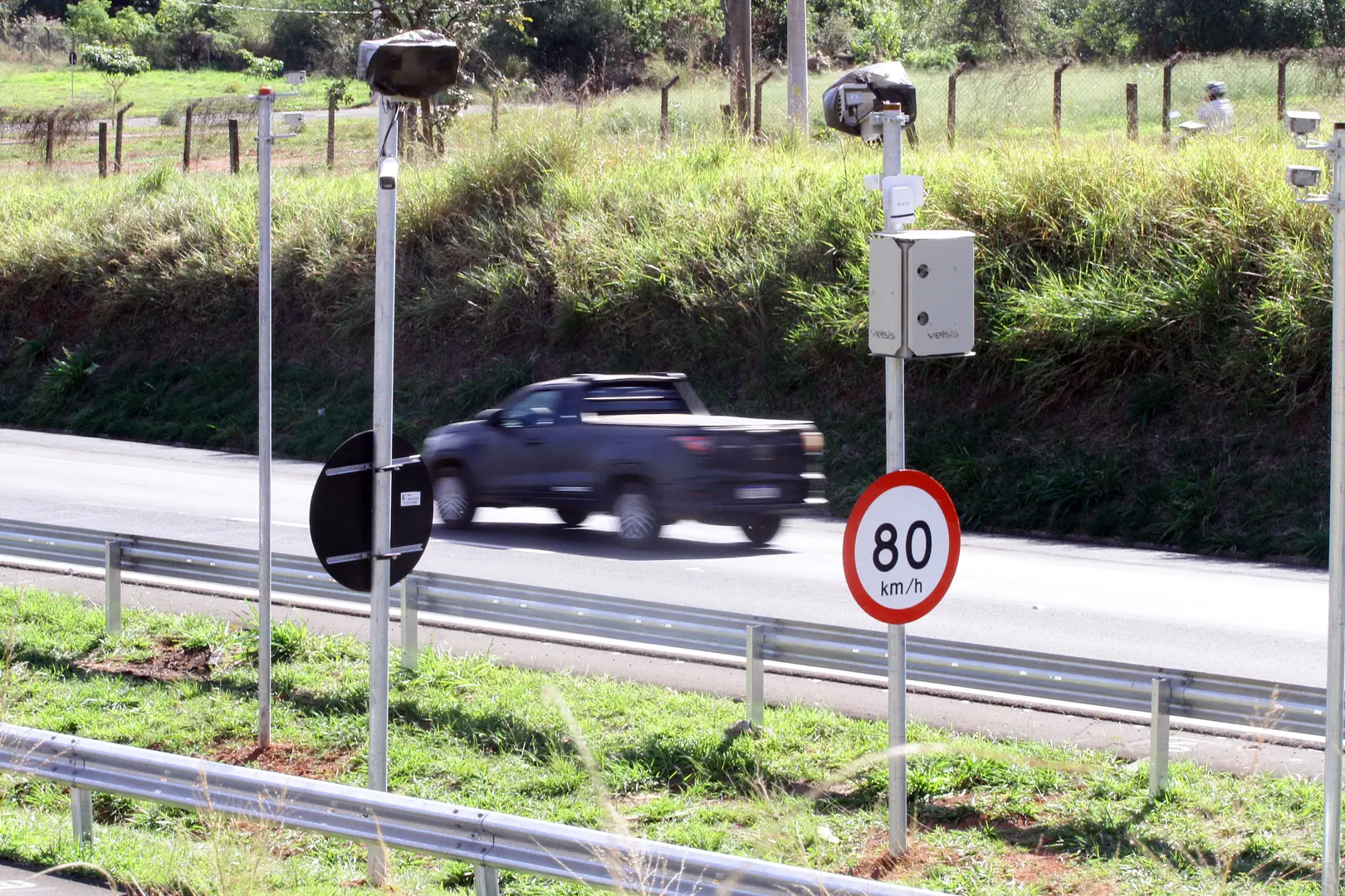 Radar na Assis Chateaubriand, em Rio Preto, começa a aplicar multas