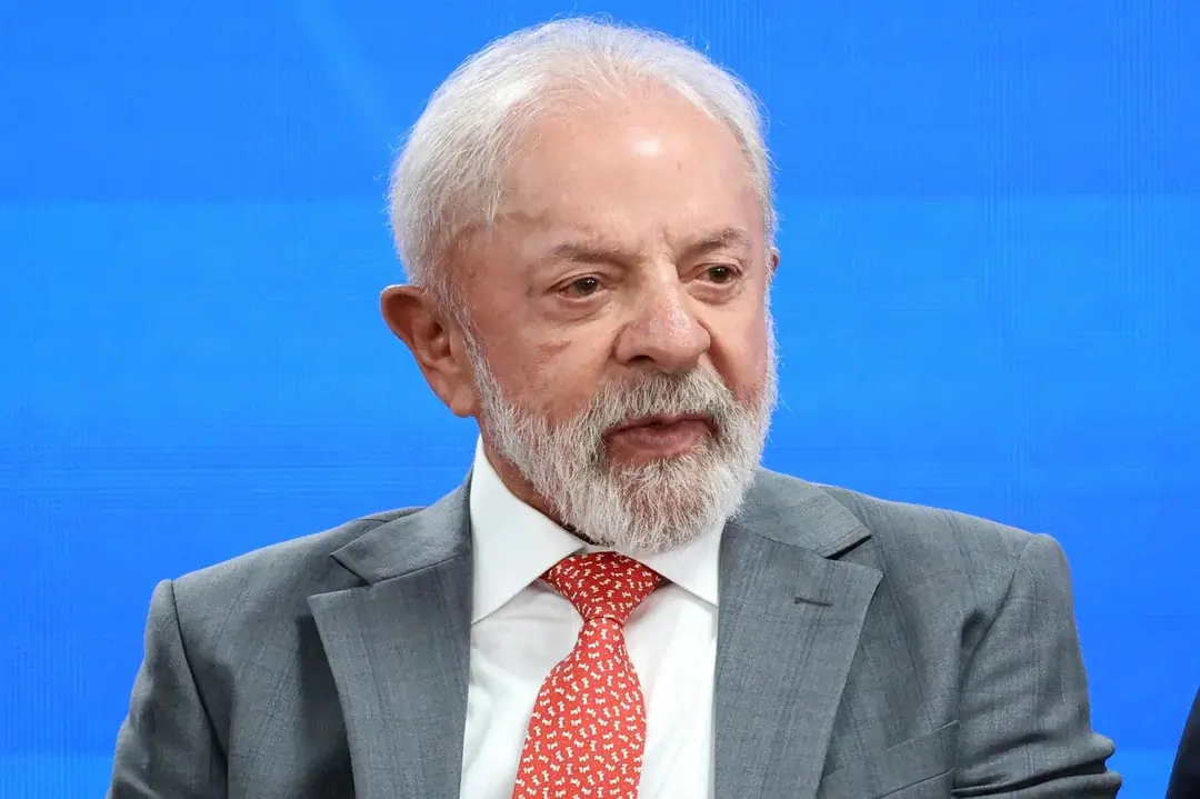 Lula e Flávio empatam em 45% e 42%, mostra Datafolha