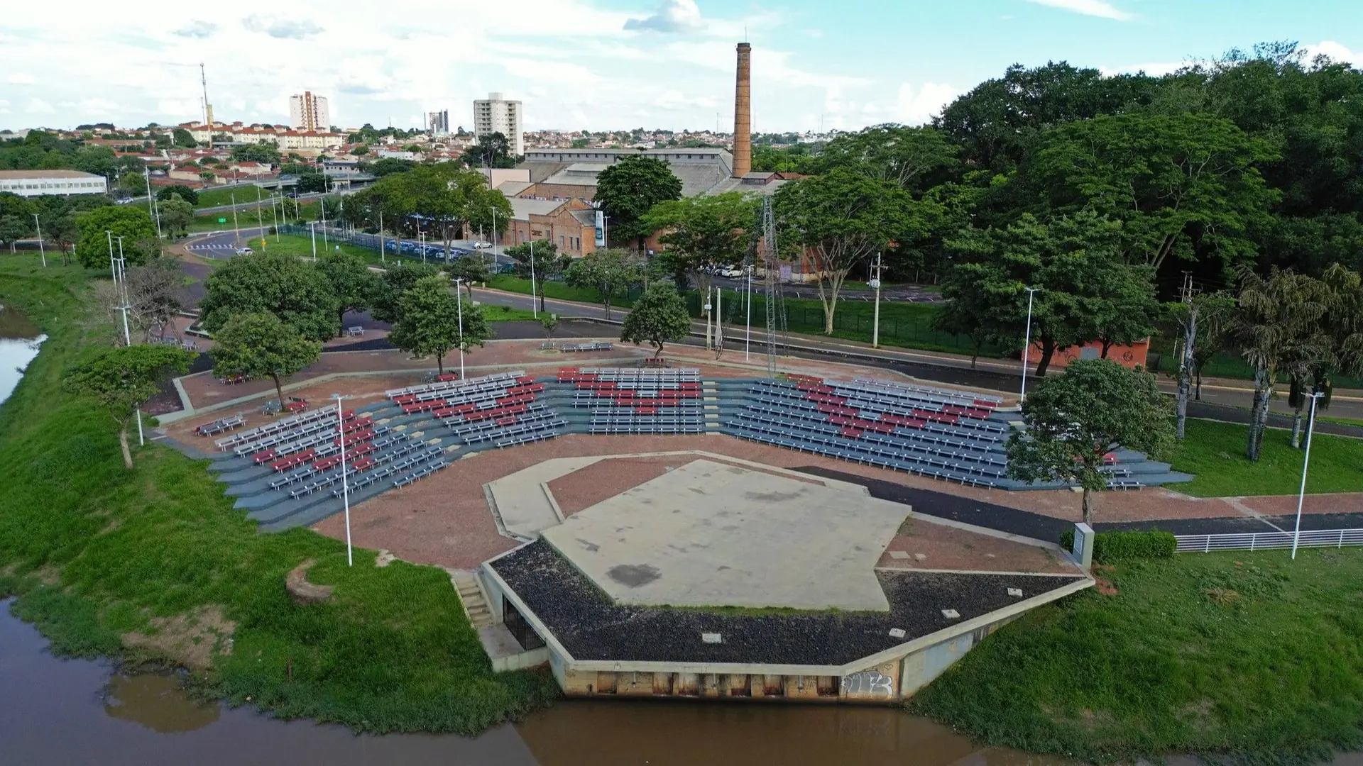 Thumbnail description