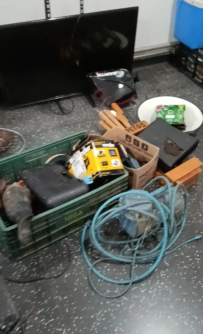 Thumbnail description