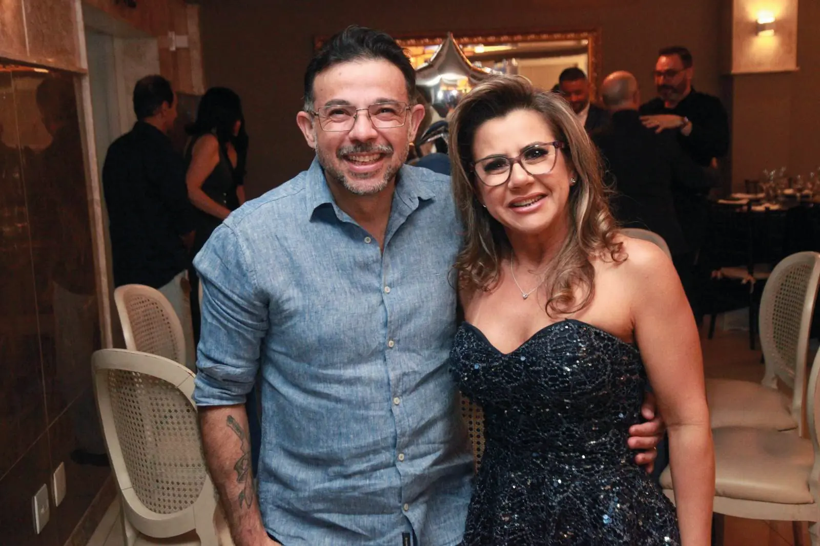 Luiz Renato Bueno pediu um tempo para o Restaurante Bueno Golfe e levou a mulher, Silvana Aparecida do Amaral Bueno, à festa de Adrieli Cirelli (Arnaldo Mussi)