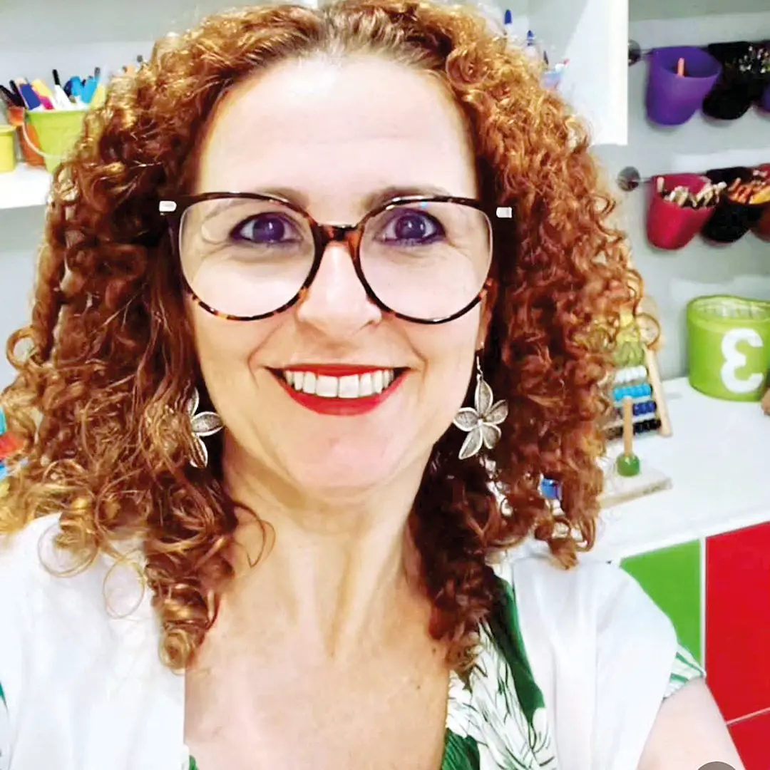 Danila Bassi se divide entre várias atividades profissionais (Arquivo Pessoal)