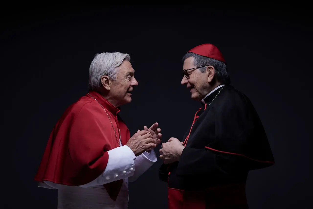Sesc Rio Preto recebe o espetáculo 'Dois Papas'