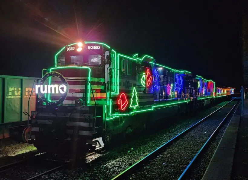 Trem iluminado para o Natal chega à região nesta quarta-feira