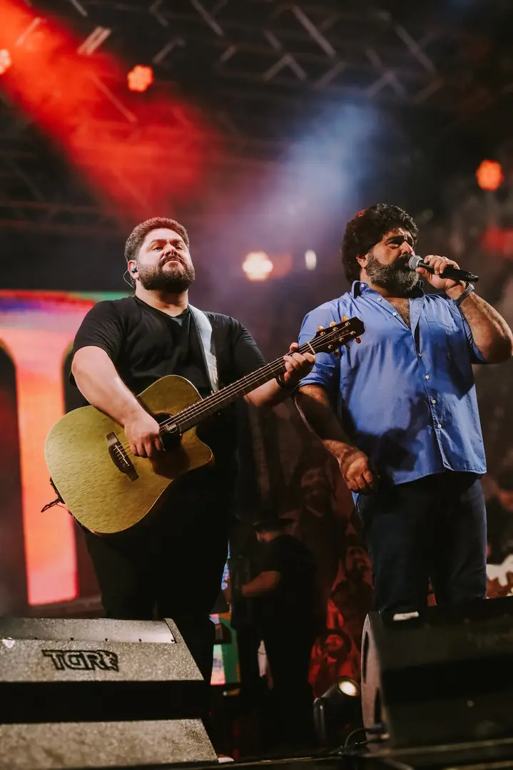Viola, poeira e emoção no Rodeio de Ipiguá