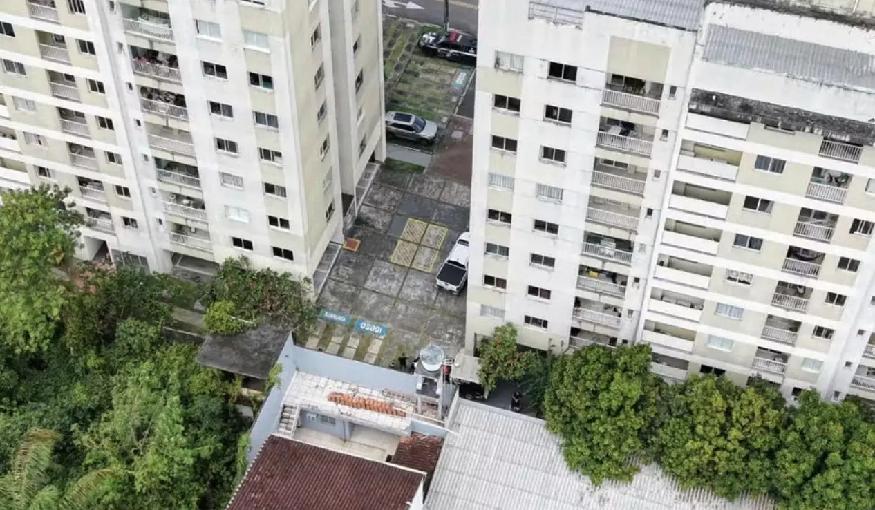Prédio no bairro Parque 10, em Manaus; menino tinha diagnóstico de transtorno do espectro autista (Reprodução)