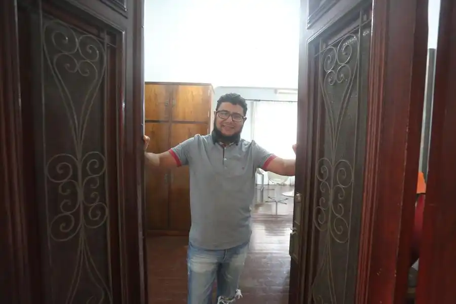 Membro do Comdephact de Rio Preto, Kedson Barbero, é guardião de um casarão no Centro (Guilherme Baffi 20/04/2022)