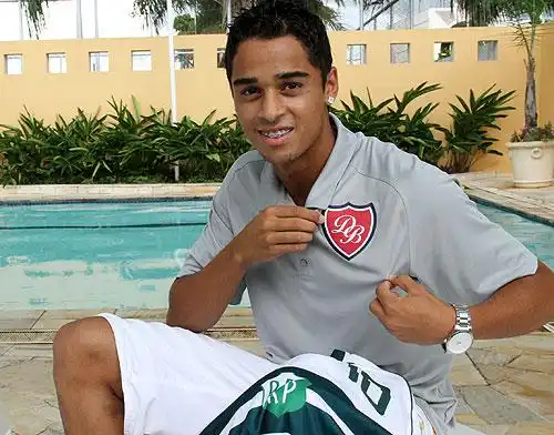 Dellatorre deve ser repassado ao Flamengo ou ao Fluminense (Sergio Isso)