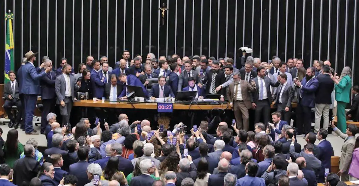 Presidente da Câmara, Hugo Motta, ao retomar à Mesa na quinta (Bruno Spada/Câmara dos Deputados)