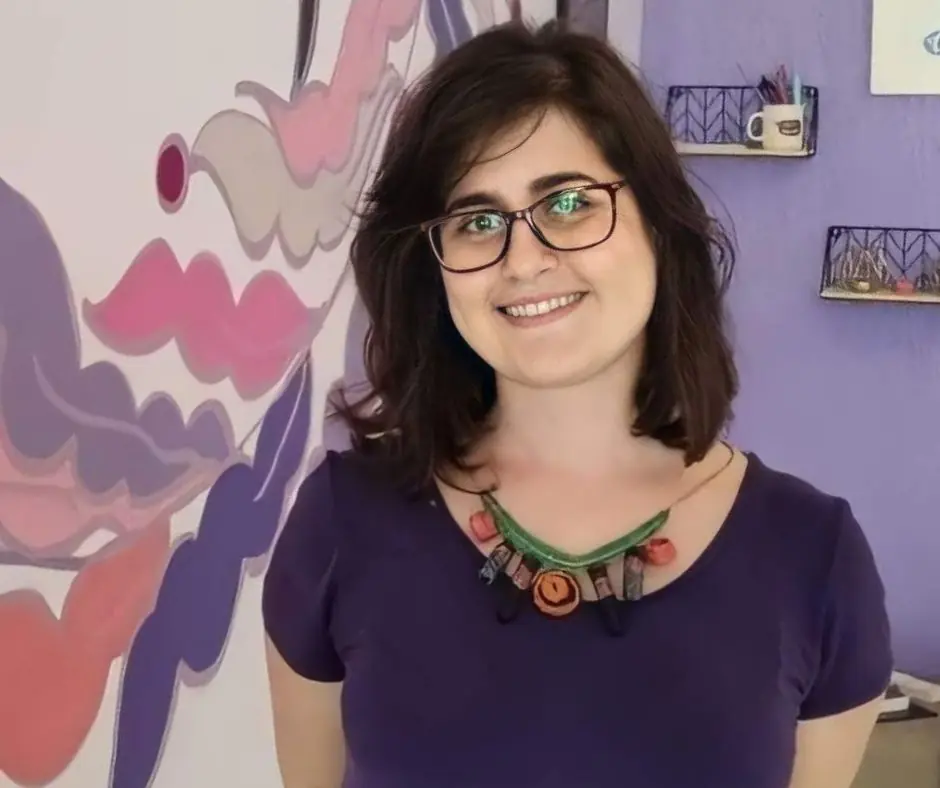 Entre formas, sonhos e silêncios