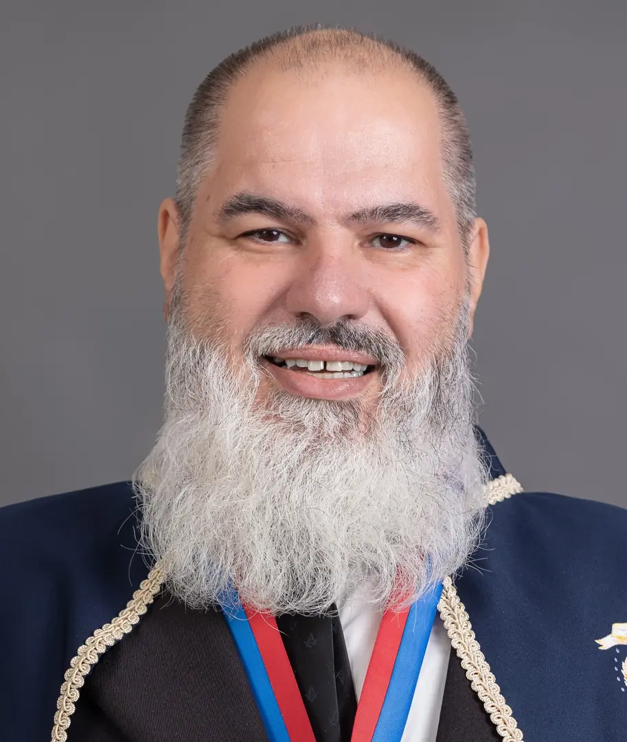 Artigo: Os milagres nunca cessaram, diz Gilson Ribeiro