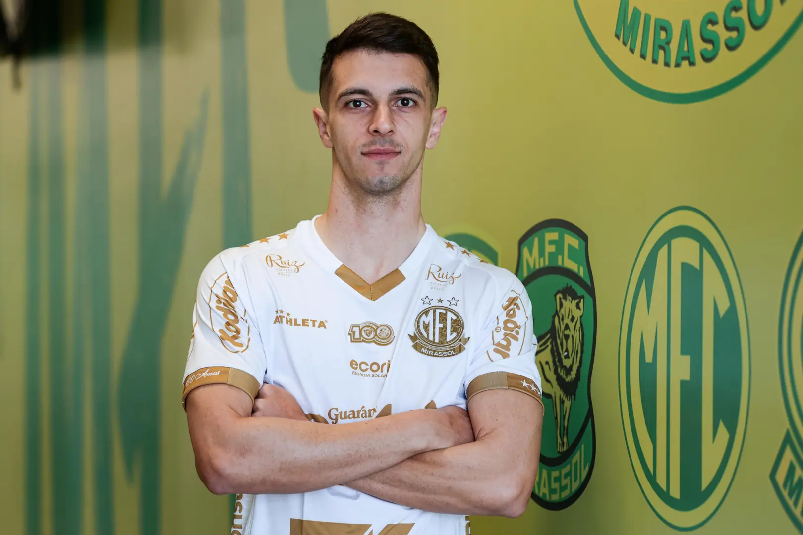 Shaylon, anunciado pelo Mirassol nesta terça-feira, 26, como novo reforço da equipe (Divulgação/Agência Mirassol)