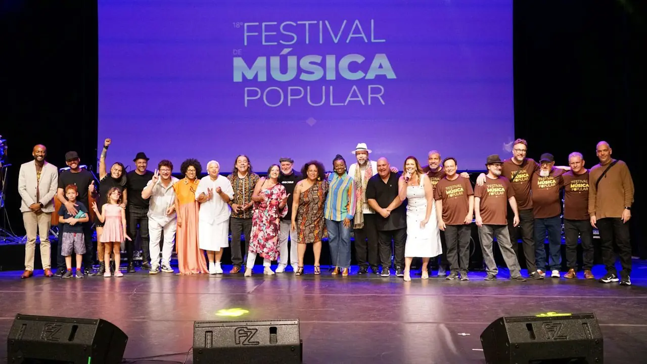 Luís Dillah, de Rio Preto, conquista o Festival de Música Popular