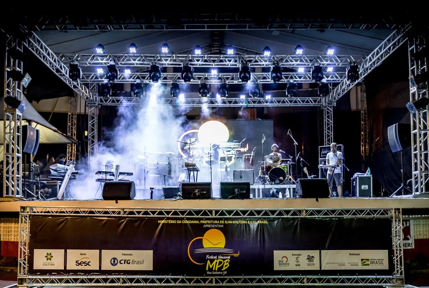 Palco do Festival Nacional de Música de MPB de Ilha Solteira (Divulgação)