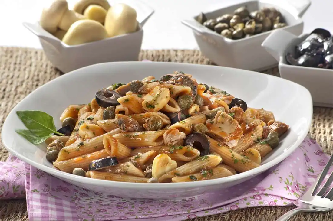 Penne integral alla puttanesca (Divulgação)