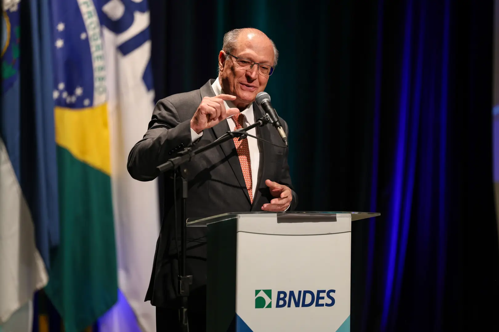 Rio de Janeiro (RJ), 24/09/2025 – O vice-presidente da República, Geraldo Alckmin durante evento Diálogos com o mercado: a retomada dos investimentos e o papel do BNDES no mercado de capitais, na sede do BNDES, no centro do Rio de Janeiro. Foto: Tomaz Silva/Agência Brasil (Tomaz Silva/Agência Brasil)