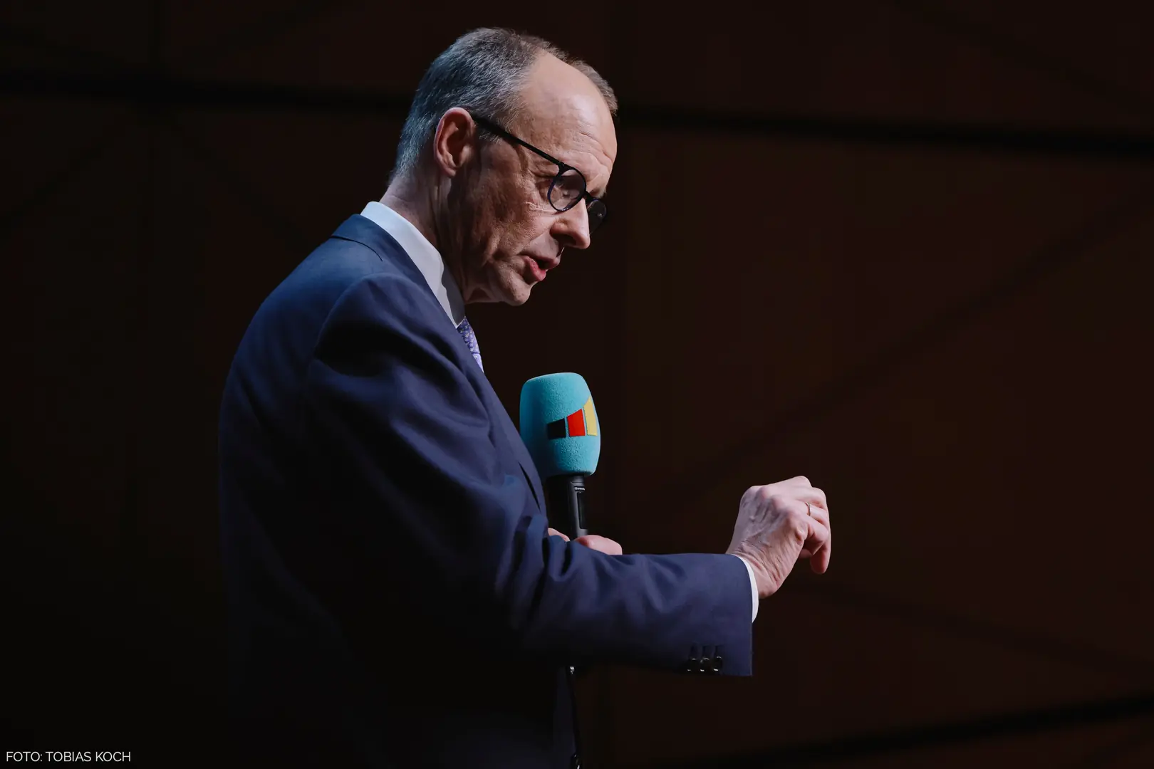 Merz critica acordo EUA-Rússia sobre diesel e diz que é inaceitável