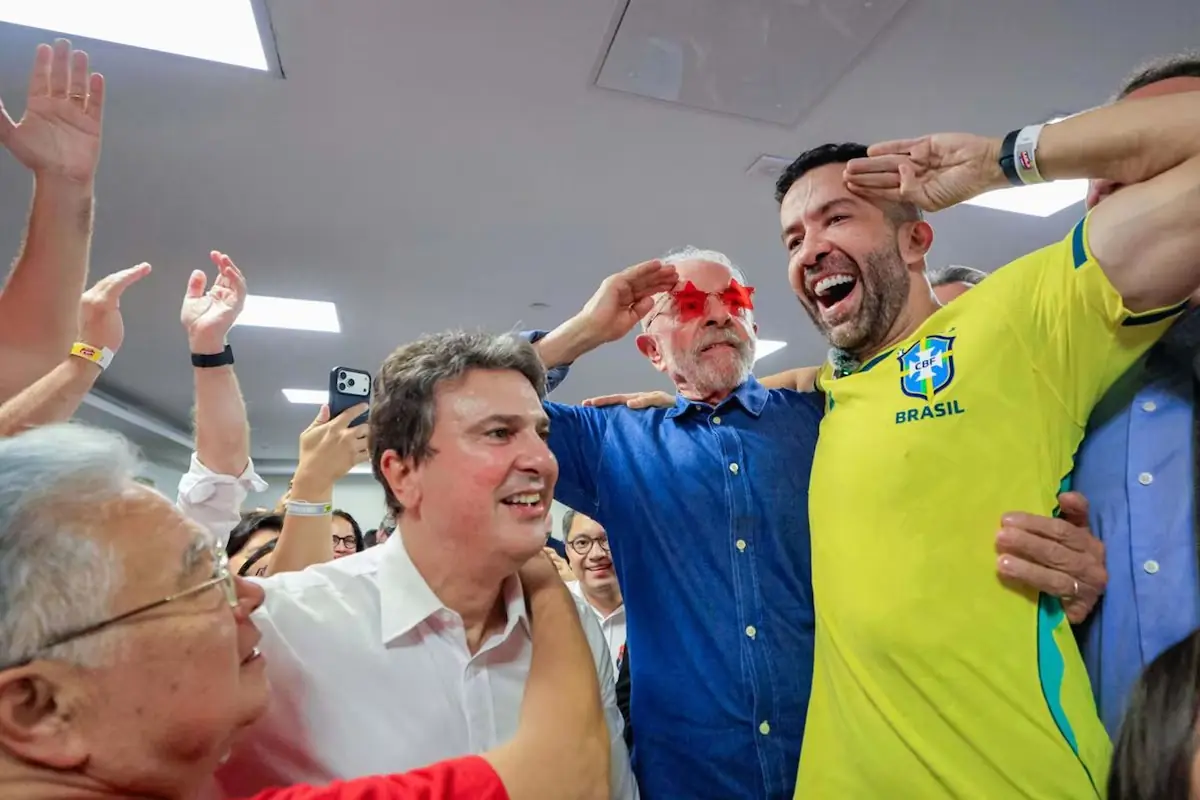 Janones e mobilização nas ruas foram chaves para virada de Lula