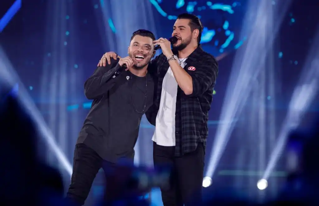 Murilo Huff e Cristiano na gravação do DVD em Rio Preto (Flaney Gonzales/Divulgação)