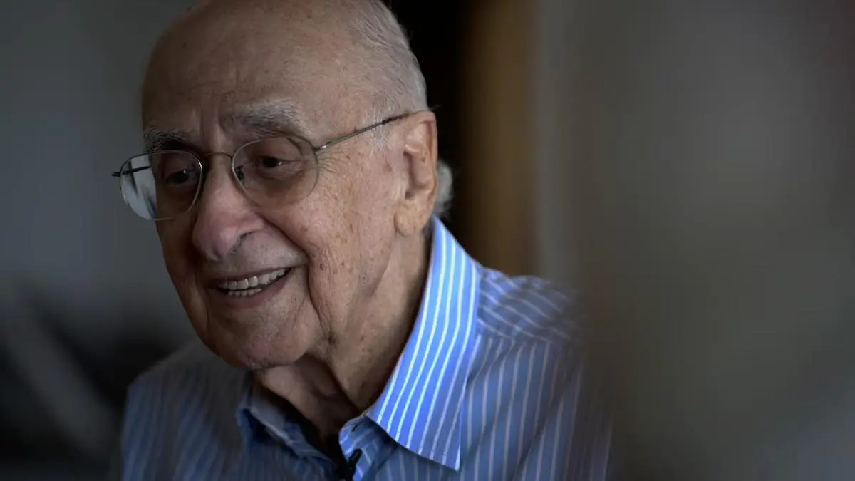 Zuenir Ventura morre aos 95 anos; jornalista foi ícone da ABL