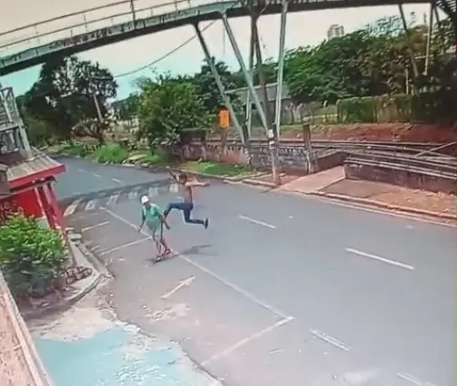 Idoso de 78 anos é agredido e tem celular roubado em rua de Rio Preto