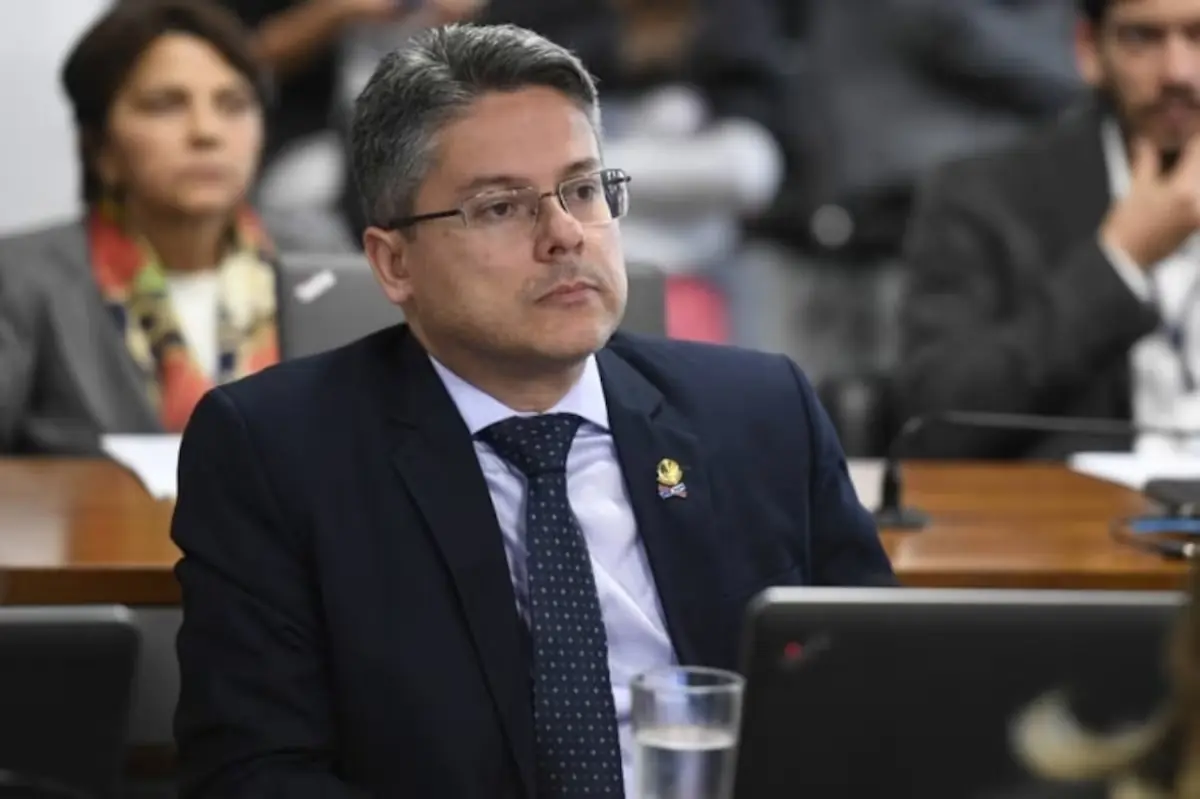 Senador Alessandro Vieira: parecer contrário à PEC da Blindagem (Divulgação/Câmara Federal)