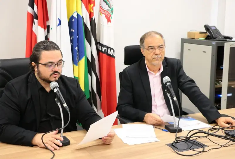 Fabiano de Jesus e Pedro Roberto, da CPI (Divulgação/Câmara de Rio Preto)