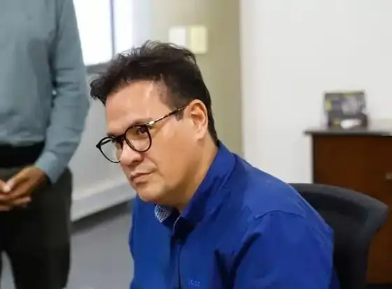 Juíza mantém Marcondes réu em ação de injúria racial